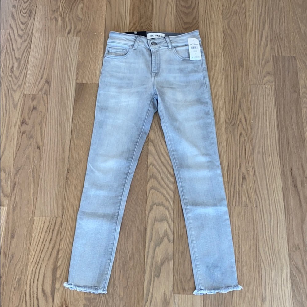 dl1961 grey skinny jeans